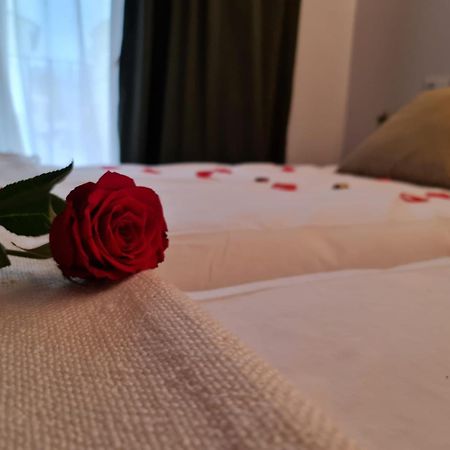 Hotel Camino De Las Estrellas Serranillos Zewnętrze zdjęcie