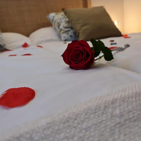 Hotel Camino De Las Estrellas Serranillos Zewnętrze zdjęcie