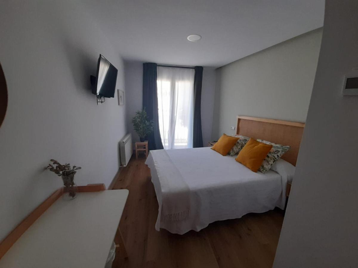Hotel Camino De Las Estrellas Serranillos Zewnętrze zdjęcie